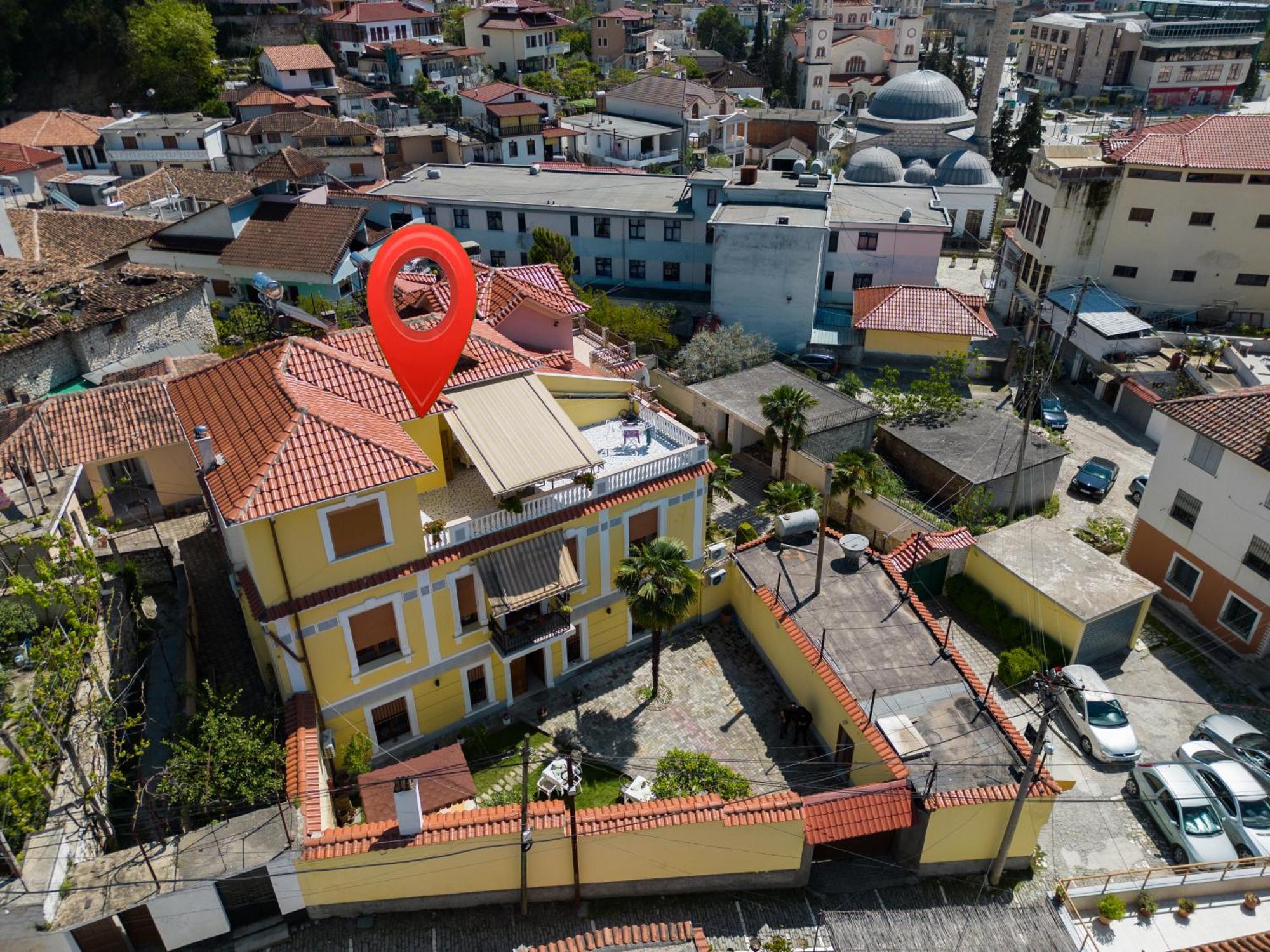Villa Palma Center Berat Exterior photo